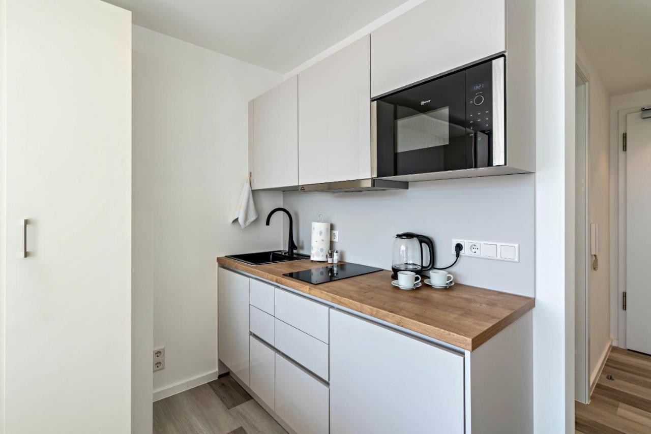 Huber Living Basic 106 Apartment Germering Bagian luar foto