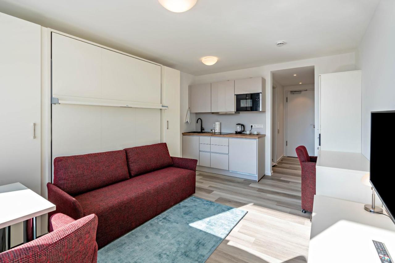 Huber Living Basic 106 Apartment Germering Bagian luar foto