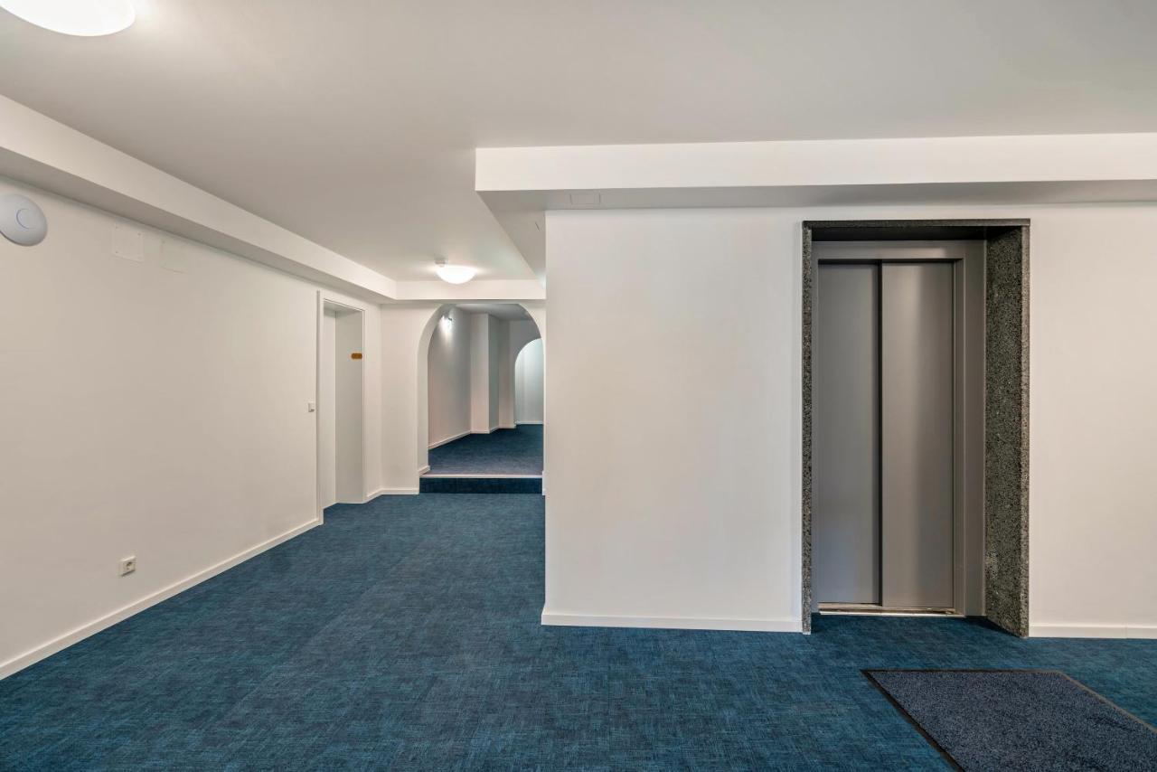Huber Living Basic 106 Apartment Germering Bagian luar foto