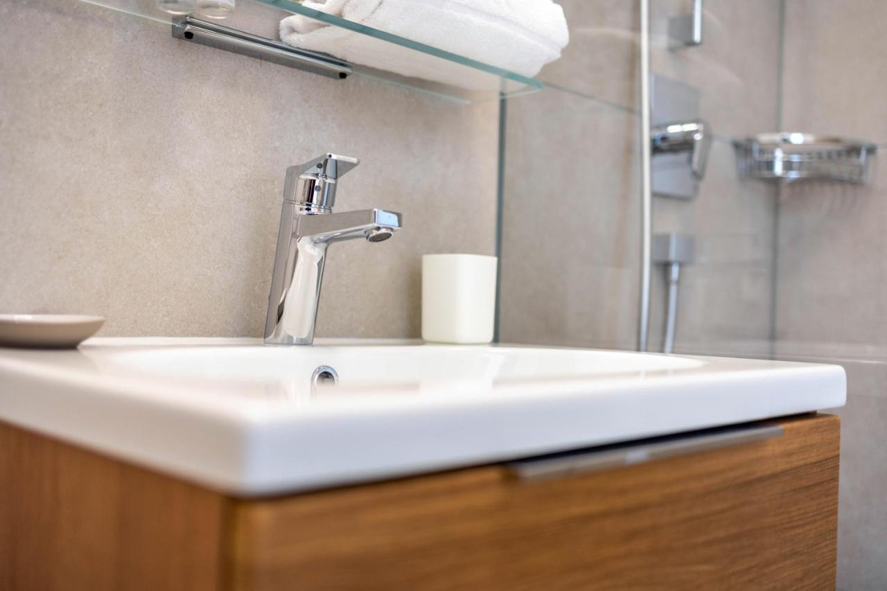 Huber Living Basic 106 Apartment Germering Bagian luar foto