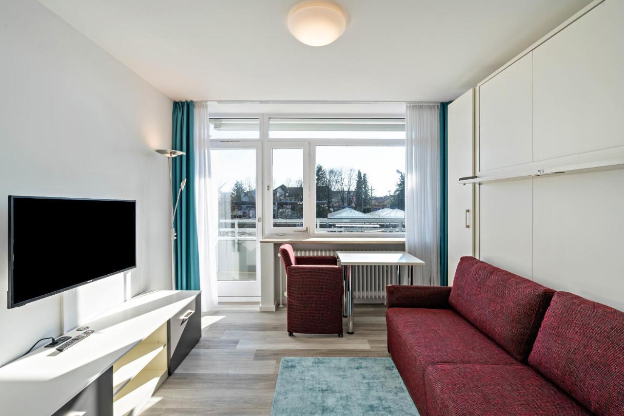 Huber Living Basic 106 Apartment Germering Bagian luar foto